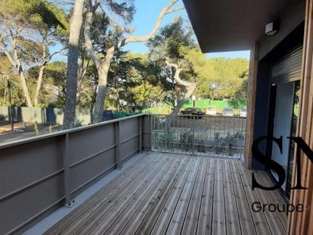 T3 AVEC BALCON + PARKING