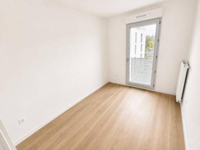 T3 avec parking et balcon à CLERMONT DE L'OISE