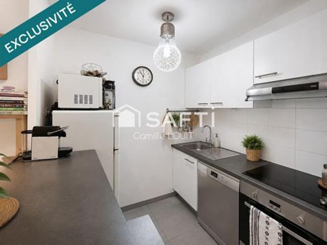 T3 avec terrasse et 2 parkings – Latresne centre