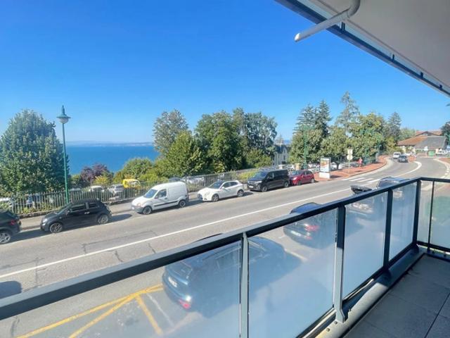 T3 avec vue panoramique et garage au bord du Lac