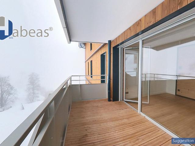 T3 avec 1 chambre plus 2 cabines, 64.83 m², Balcon 5,58m², Casier à Ski, cellier