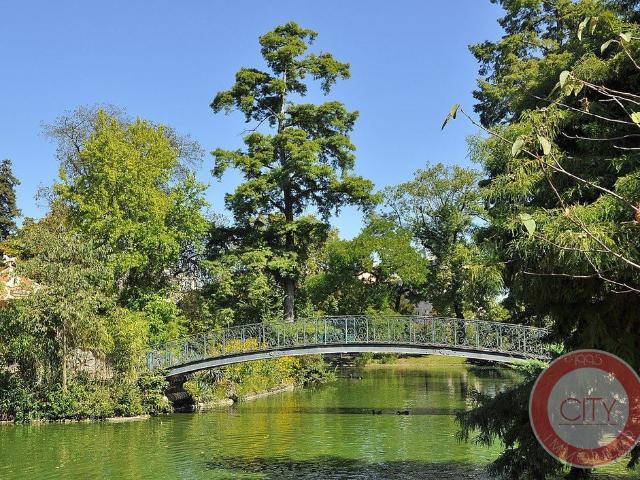 T3 Bordeaux jardin public