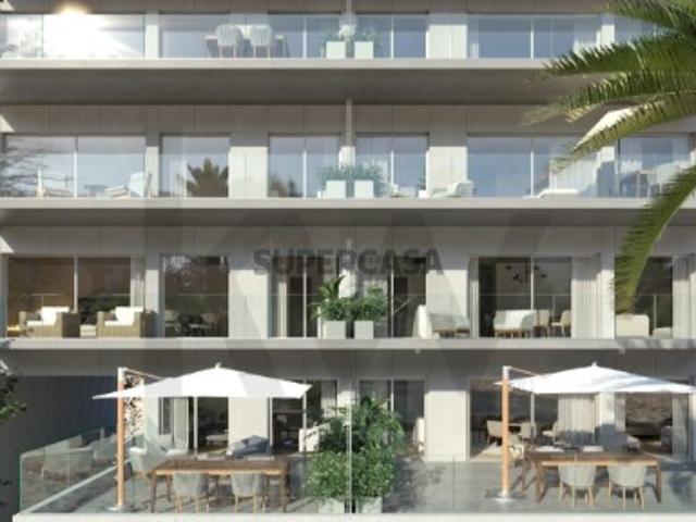 T3 Campolide Lisboa Vende excelentes acabamentos garagem