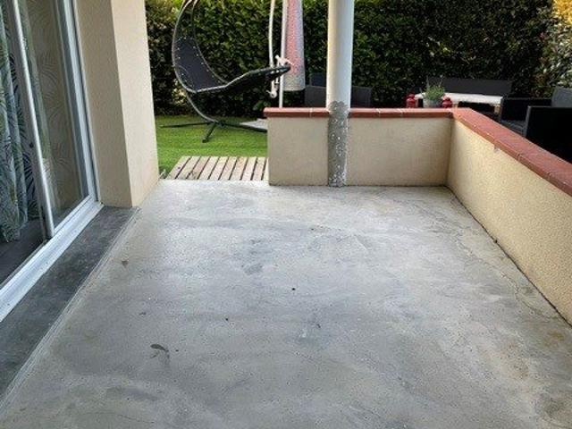 T3 CASTELNAU D'ESTRETEFONDS + 2 PLACES DE PARKING