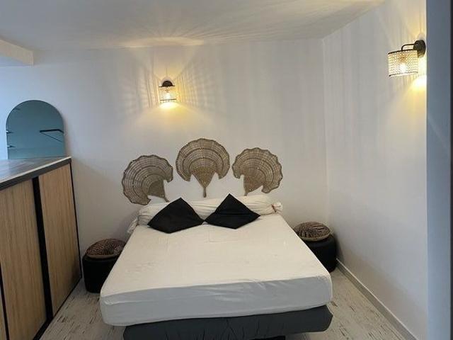 T3 Cassis 13260