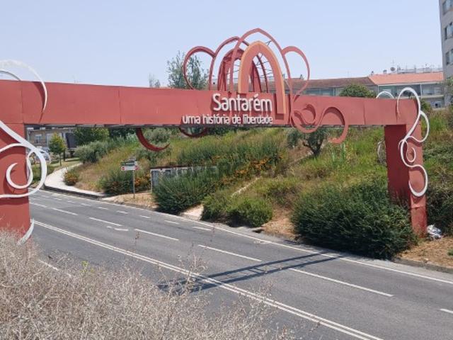 T3 Centro de Santarém com Quintal