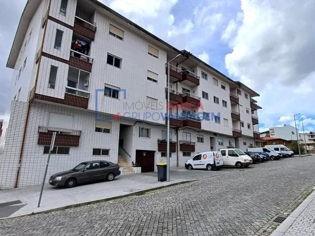 T3 com 122 m² Maia Maninhos sem elevador| 259 000,00€