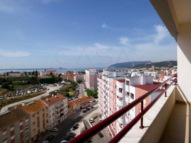 T3 com 140m² 3 Varandas Vista Rio Sado Centro de Setúbal