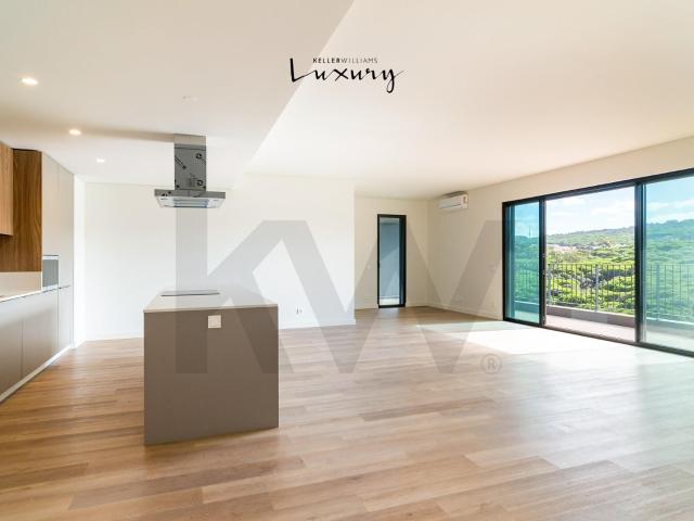 T3 COM 255 M², VISTA DE RIO, PISCINA E 3 ESTACIONAMENTOS NO PARQUE DOS CISNES, MIRAFLORES