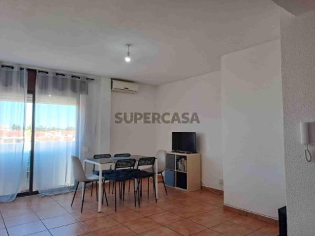 T3 com 2 wc, em Excelente Estado, Pronto a Habitar Campo Maior 159.000€