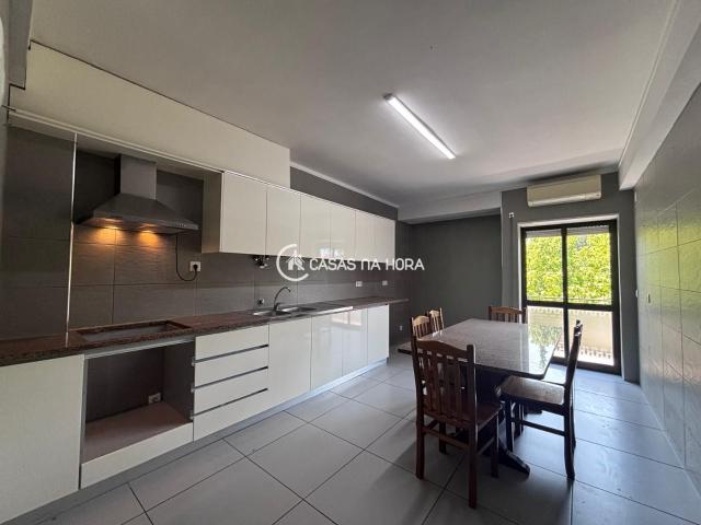 T3 Com Lareira e AC Santo Estevão Viseu