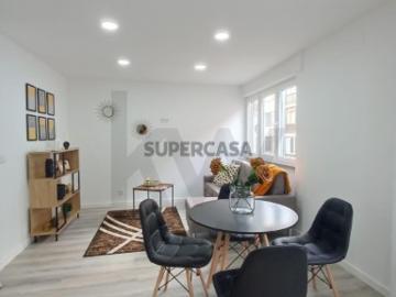 T3 com Suite e Varanda em Benfica