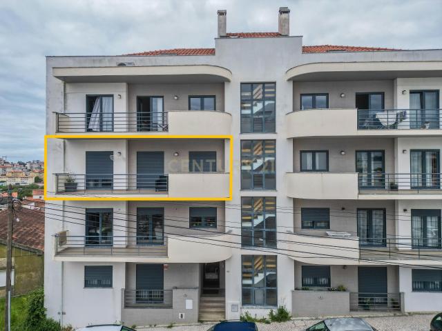 T3 com Suite, elevador e Garagem Box