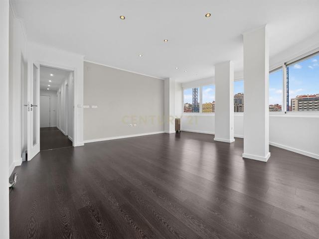 T3 com Suite na Av. 5 de Outubro | Entrecampos 99m² Avenidas Novas