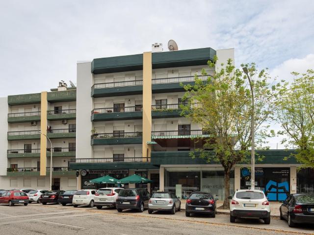 T3 com terraço e garagem a 5 minutos do centro de Leiria