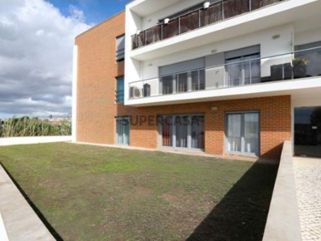 T3 com terraço excecional na Lourinhã