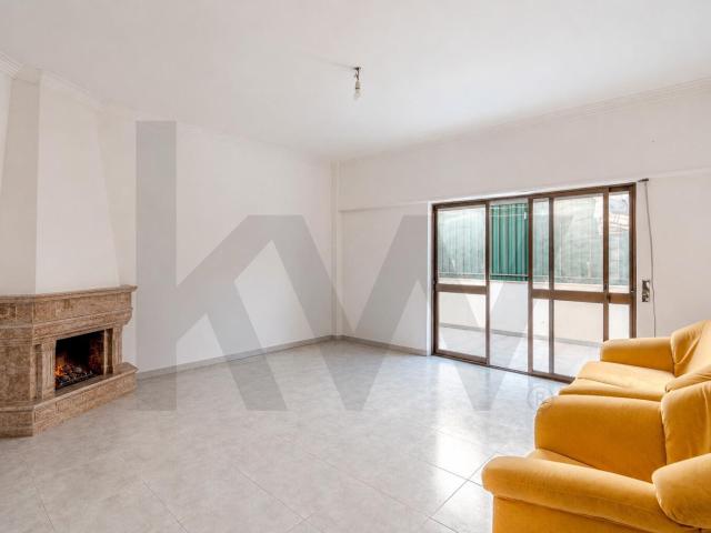 T3 COM TERRAÇO EXCLUSIVO. OPORTUNIDADE ÚNICA NO FEIJÓ