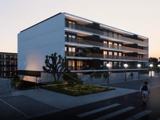 T3 com Varanda de 5.5m2 e lugares de garagem para 1 carro