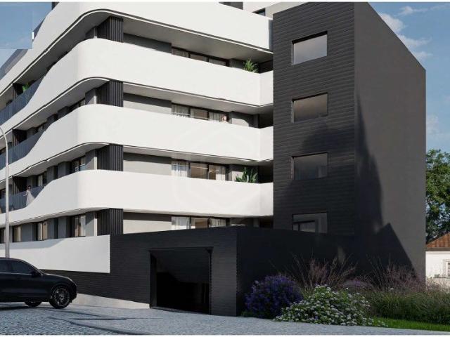T3 com varanda de 23.5 e Lugar de garagem! 107m² Covelas