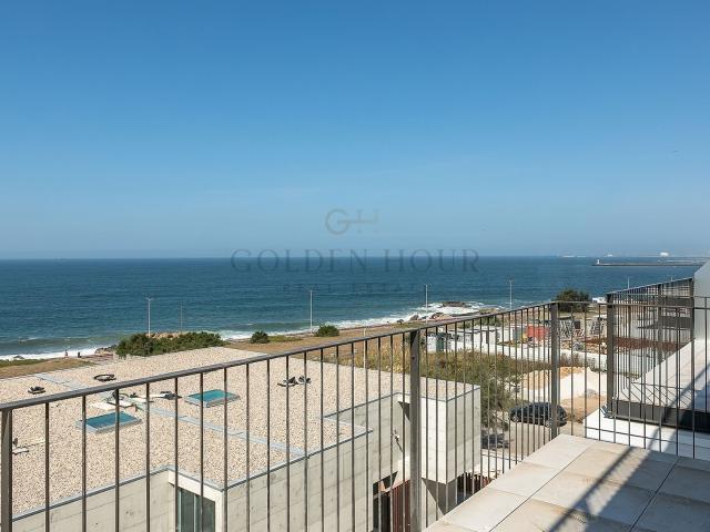 T3 com Vista Mar Garantida em Gaia 125m² Canidelo