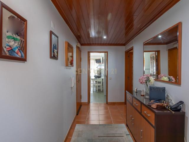 T3 com Vista Rio em Vila Franca de Xira