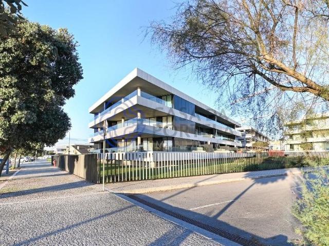 T3 Como Novo Na Praia De Canidelo, V.N. Gaia 163m² Canidelo