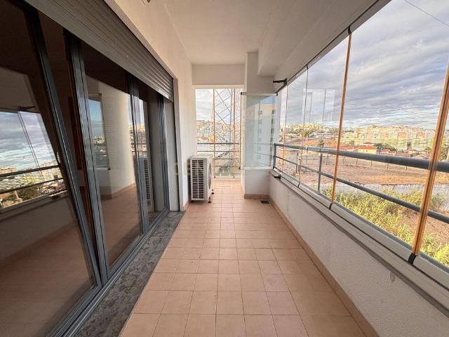 T3 Colinas do Cruzeiros em Odivelas, Lisboa com Vista Panorâmica