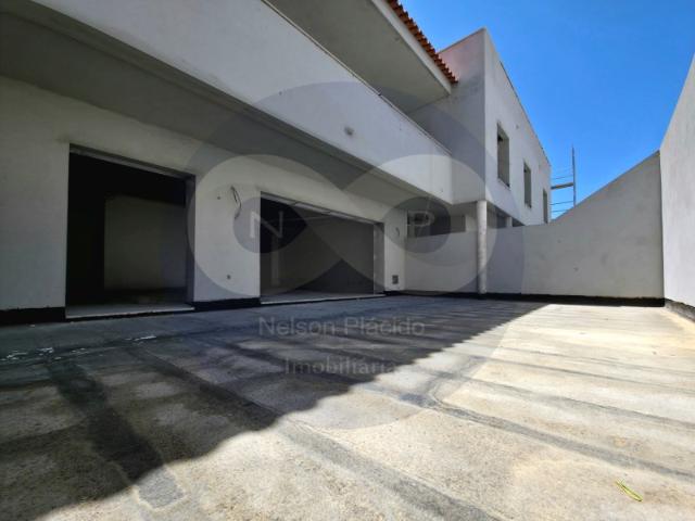 T3 c/Terraço 70m2 | Estacionamento 2 Carros| 15min. Praias |Em Construção