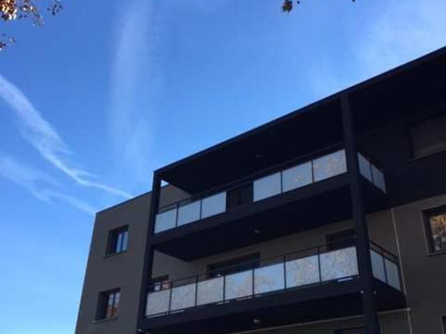 T3 dans résidence recente avec garage et grande terrasse