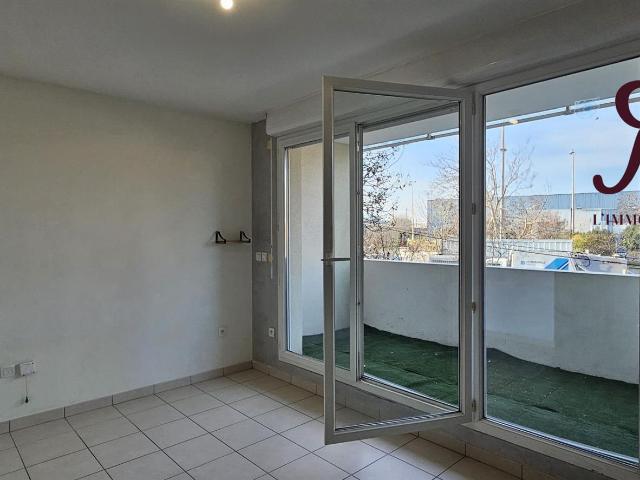 T3 dans résidence sécurisée avec extérieur et stationnement 64m² Marseille 10ème