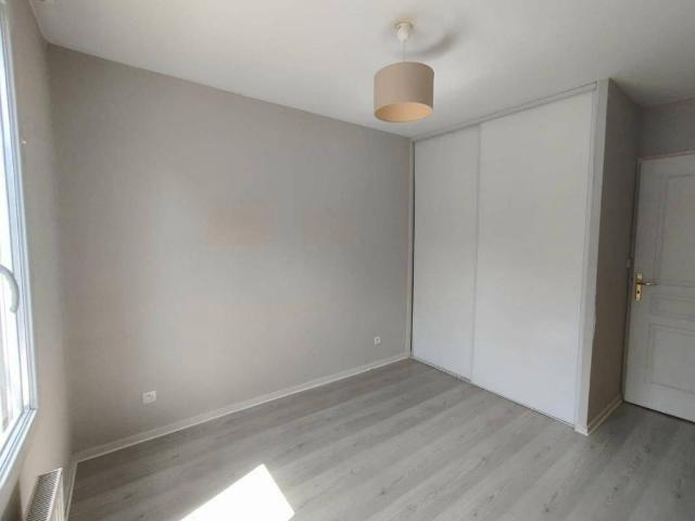T3 de 63m² avec balcon à THOISSEY !