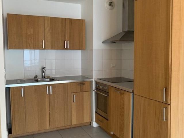 T3 de 64.52m2 QUARTIER SAINT CYPRIEN REPUBLIQUE