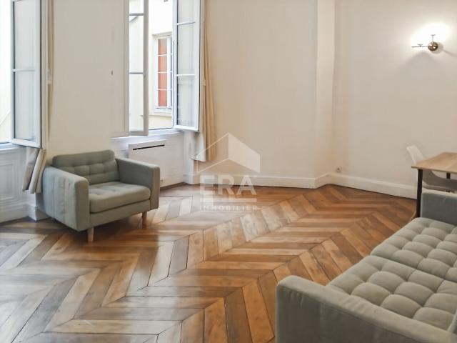 T3 de 74m² proche place Bellecour