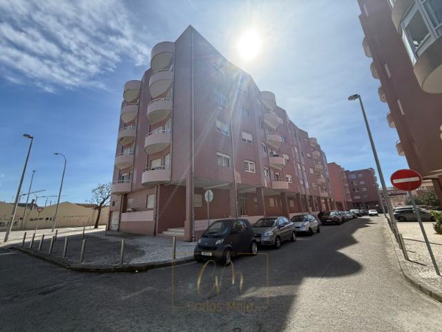 T3 de 166m2, com garagem na Póvoa de Varzim