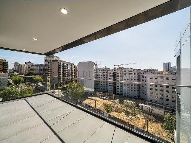 T3 de Luxo na Avenida da República, Gaia 169m² Oliveira Do Douro