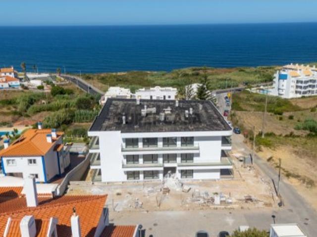 T3 de Luxo na Ericeira com Vista Mar, Varanda de 66 m²