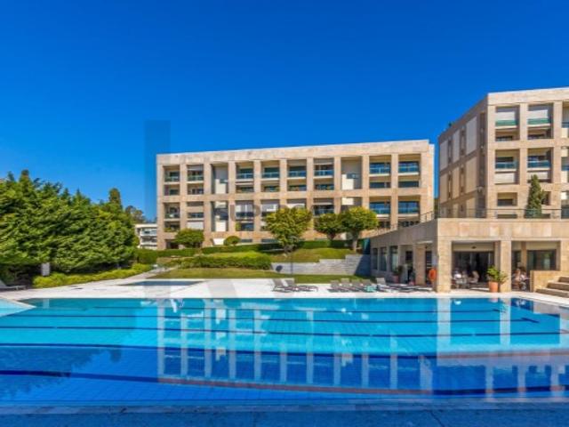’T3 de Luxo no Prestigiado Villa Restelo’