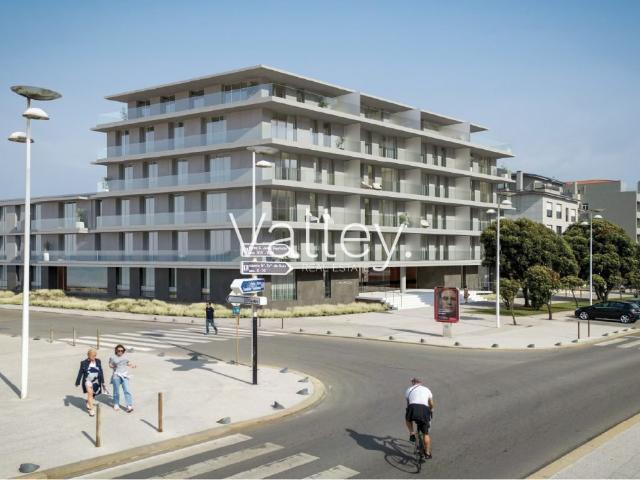 T3 de Luxo com Vistas Inalteráveis de Mar