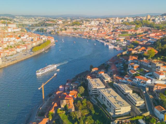 T3 de Luxo com Áreas Excecionais e Varanda Ampla Quinta de São Marcos