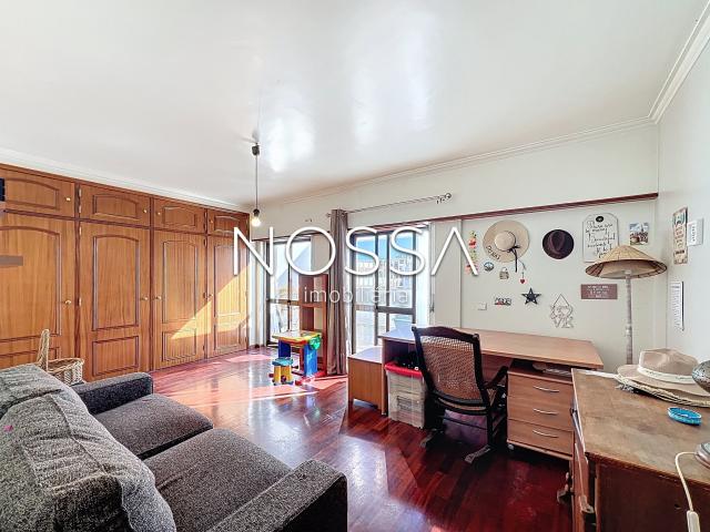 T3 Duplex | 3 Terraços e Garagem | 224m² | Mem Martins