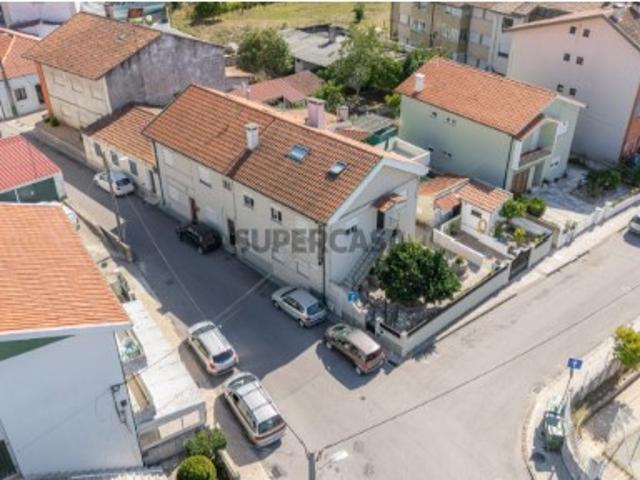 T3 Duplex com Terraço e Anexos | Centro de São Martinho do Bispo Coimbra