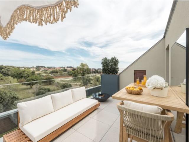 T3 Duplex com Varanda e Terraço São Geraldo, Santa Joana