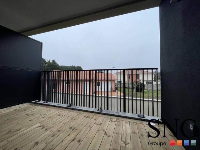 T3 DUPLEX AVEC LOGGIA + DEUX PARKINGS
