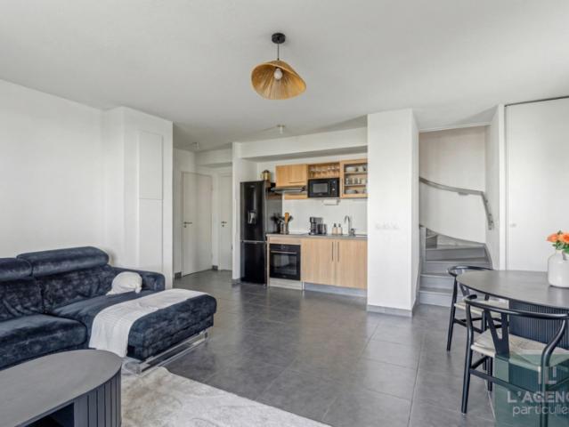 T3 Duplex balcon et parking