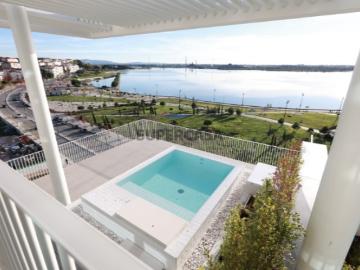 T3 Duplex Frontal Rio com terraço de 115,66 e piscina privada