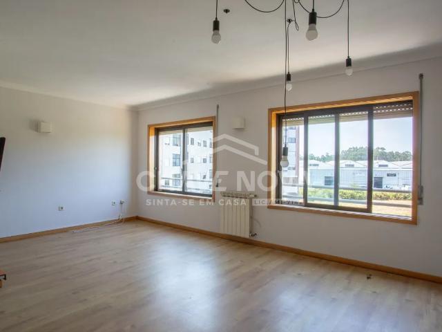 T3 Duplex para arrendamento