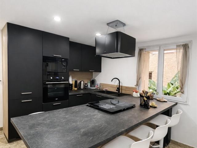 T3 Duplex rénové FREJUS 55m² Fréjus