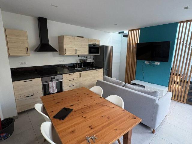 T3 DUPLEX TERRASSE VIEILLE CHAPELLE 13008 MARSEILLE