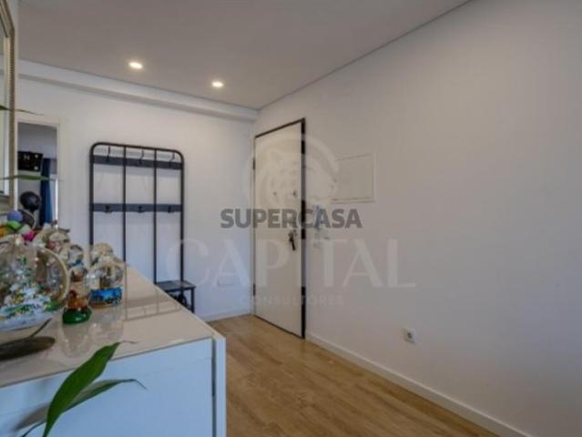 T3 em Almada | 2 Suites | 3 WC