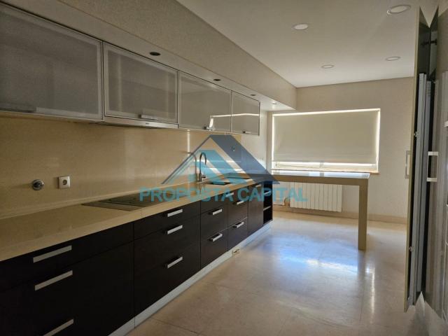 T3 em condominio privado com piscina em Cascais